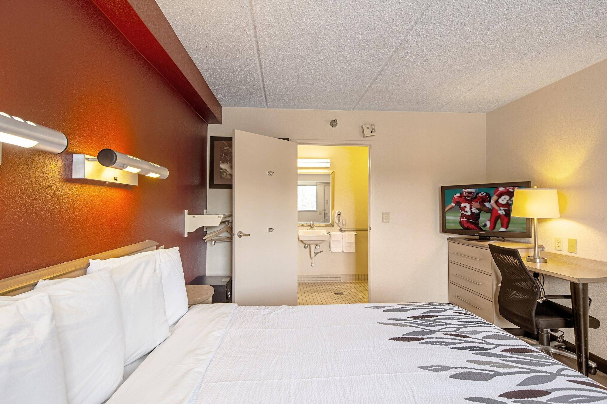Red Roof Inn Pittsburgh North Cranberry Township Eksteriør bilde